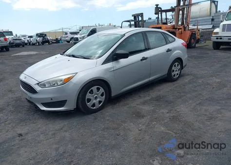 2016 Ford Focus S from USA, damaged, VIN 1FADP3E27GL349051